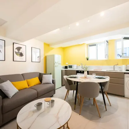 Le Petit Olivier En Coeur De Et Parking Inclus A 10 Mins Apartment Montpellier