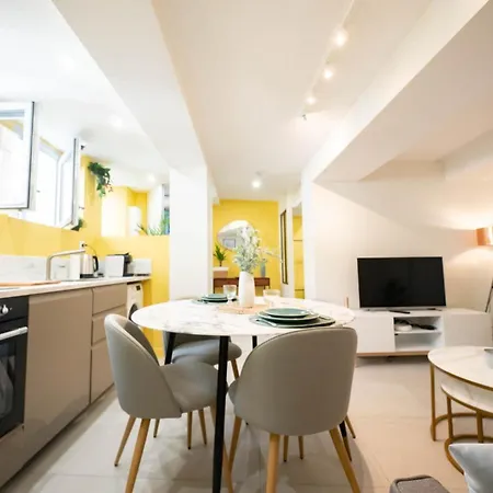 Le Petit Olivier En Coeur De Et Parking Inclus A 10 Mins * Montpellier