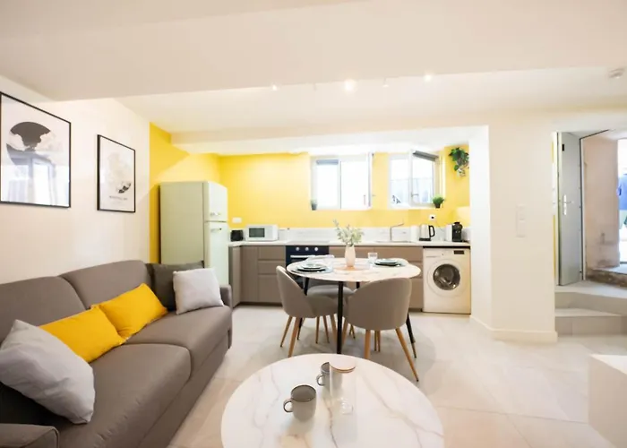 Le Petit Olivier En Coeur De Et Parking Inclus A 10 Mins *