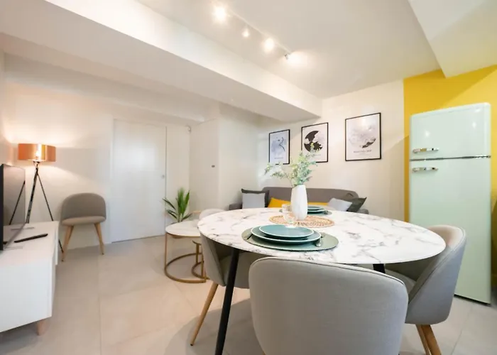 Apartamento Le Petit Olivier En Coeur De Et Parking Inclus à 10 Mins Montpellier